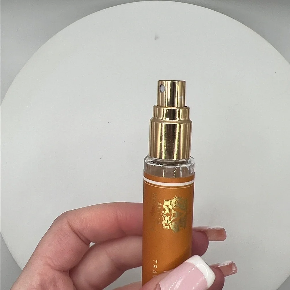 Antica Farmacista Hana Lei Travel Room Spray 0.3oz 10ml Lush Intoxicating Floral